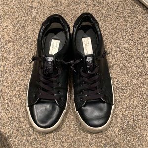 Vintage Havana black star shoes